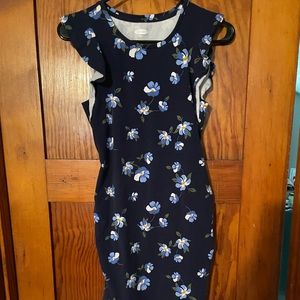 EUC Old Navy Maternity dress size small